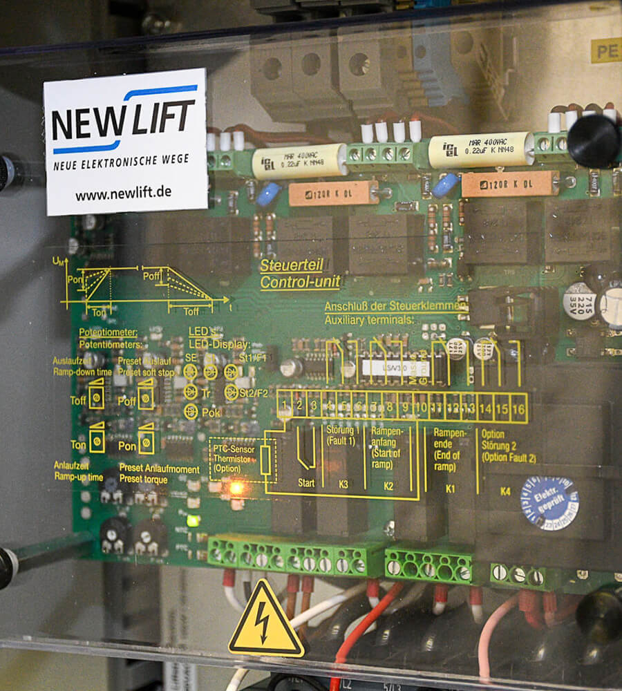 hmueller_aufzugwartung_start_1